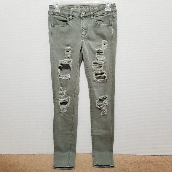 American Eagle jeans 2 Jegging distressed destroyed ripped torn grunge holes - Picture 1 of 16